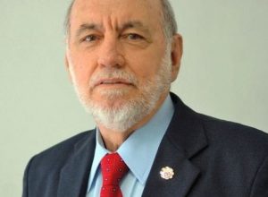 Artur Bueno de Camargo. Presidente da ConfederaÃ§Ã£o Nacional dos Trabalhadores nas IndÃºstrias de AlimentaÃ§Ã£o e Afins.