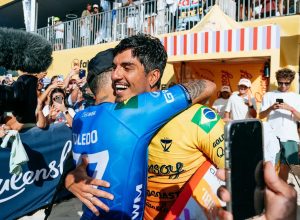 © Andrew Shield/World Surf League/Direitos Reservados
